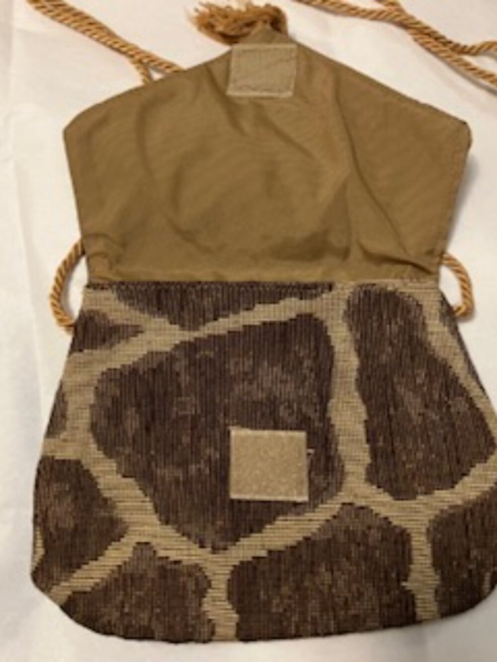 Vintage Tapestry Woven Evening Crossbody Bag - Picture 7 of 10